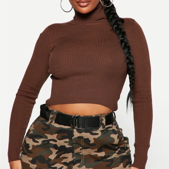 Fashion Nova Brown Ribbed Turtleneck Crop Top - Picture 1 of 4